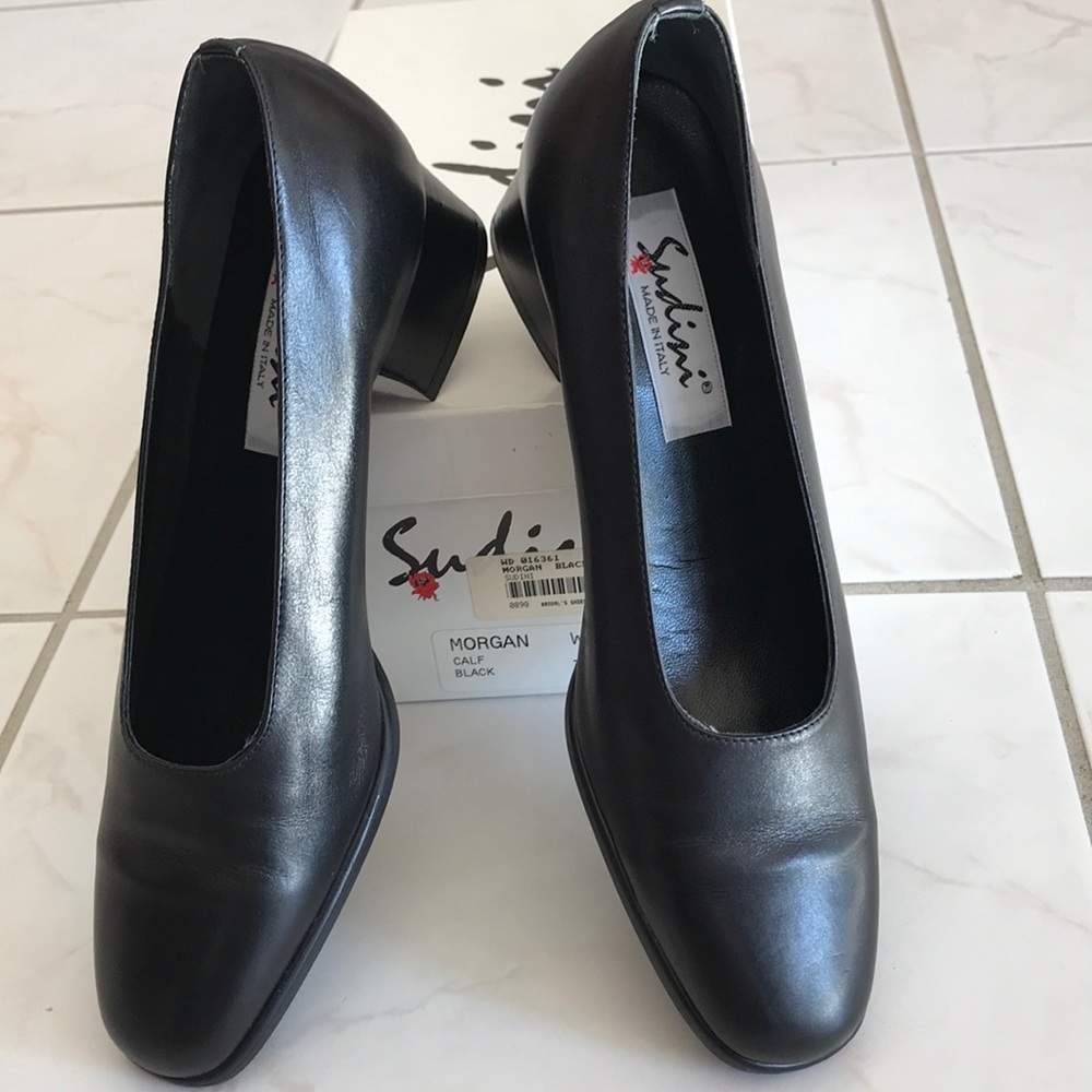 🌟PRICE DROP⭐️SUDINI Black leather shoes
